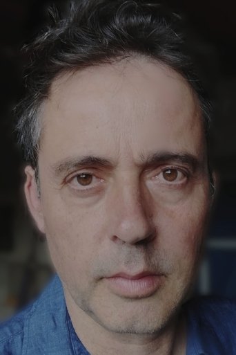 Portrait of Simon Gillet