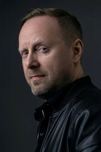 Portrait of Nathan Hill
