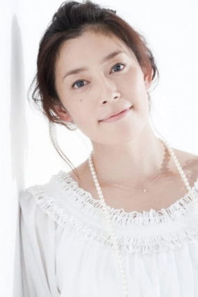 Portrait of 须藤理彩