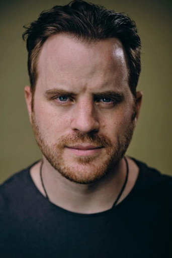 Portrait of Robert Kazinsky