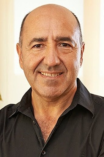 Portrait of Carlos Fernández
