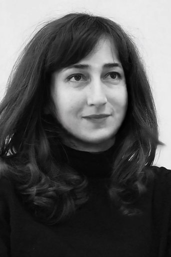 Portrait of Tara Najd Ahmadi