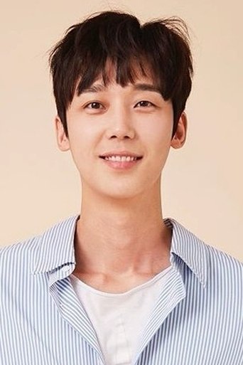 Portrait of Yoon Jong-hoon
