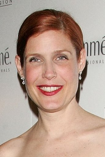Portrait of Laura Bennett