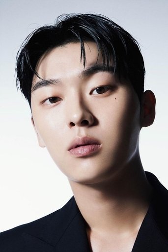 Portrait of Choi Hyun-wook