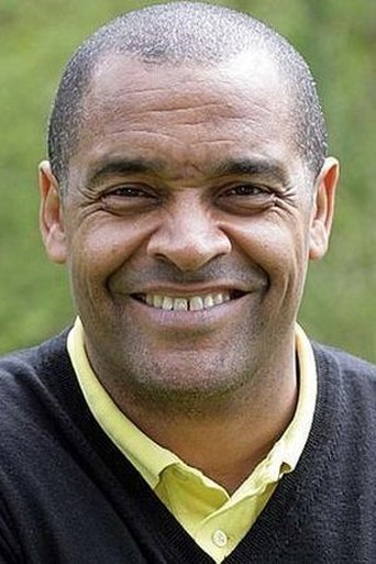Portrait of Mark Bright