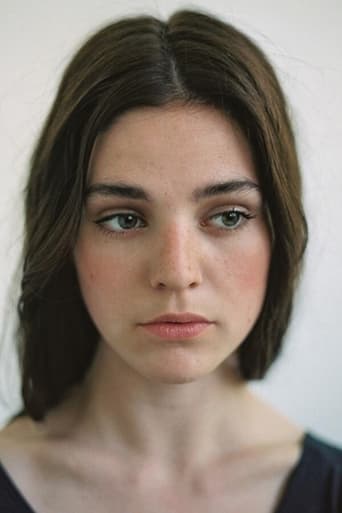 Portrait of Juliette Lamet