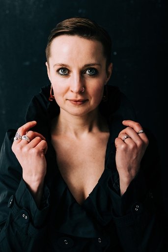 Portrait of Katie Bray