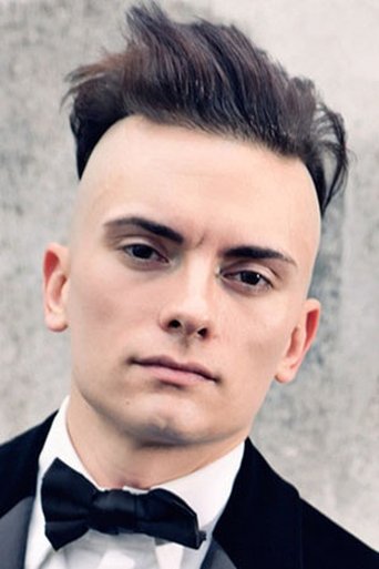 Portrait of Cameron Carpenter