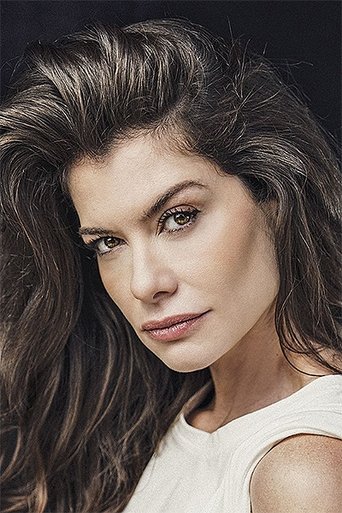 Portrait of Alinne Moraes