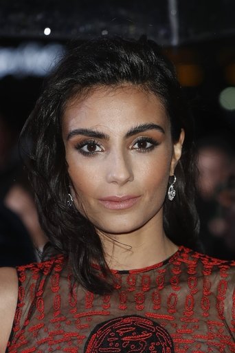 Portrait of Aiysha Hart