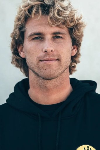 Portrait of Jesse Mendes