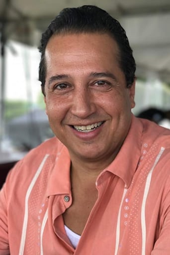 Portrait of Carlos Alberto López