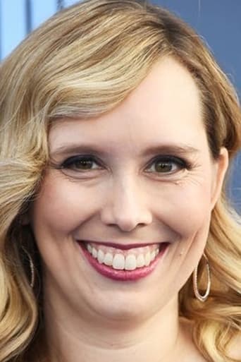 Portrait of Allison Schroeder