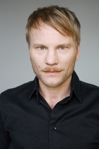 Portrait of Oliver Bigalke