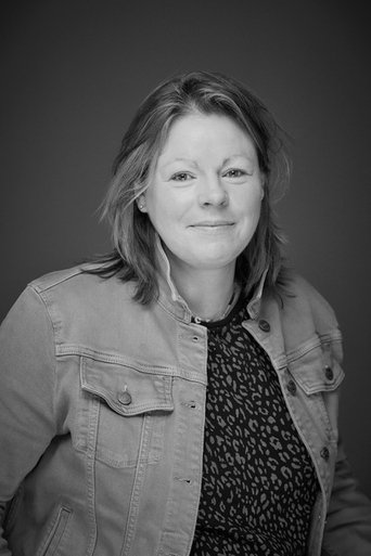 Portrait of Jo Lewis