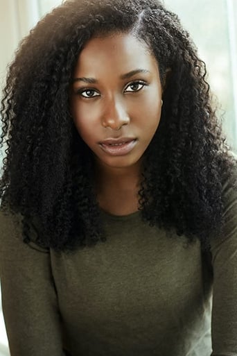 Portrait of Naika Toussaint
