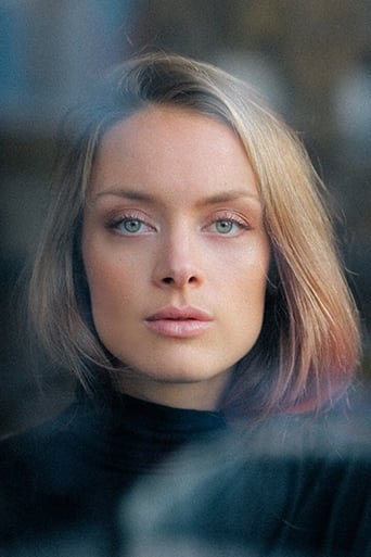 Portrait of Rachel Skarsten
