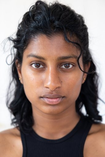 Portrait of Neesha Dewa