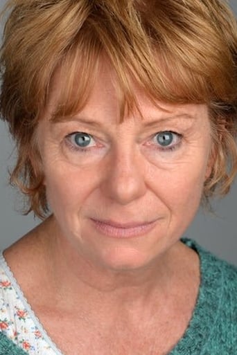 Portrait of Karen Henthorn