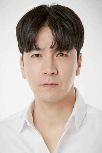 Portrait of Lee Tae-geom