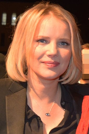 Portrait of Joanna Kulig