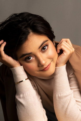 Portrait of Nour Hooshmand