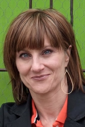 Portrait of Maureen Jones