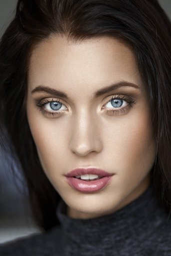 Portrait of Sarah-Anessa Hitzschke