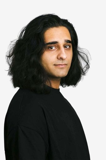Portrait of Mike Narouei