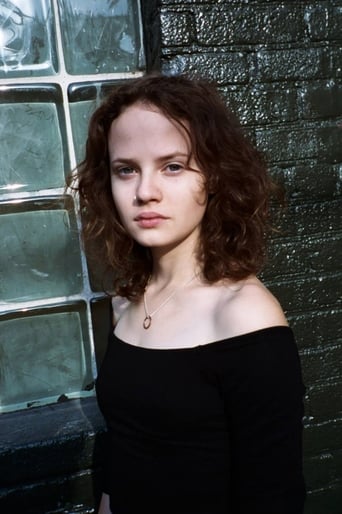 Portrait of Jana McKinnon