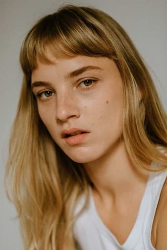 Portrait of Megan Northam