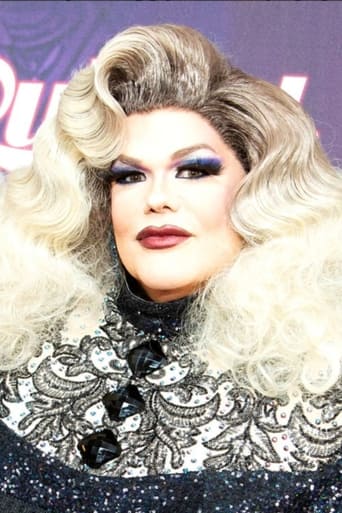 Portrait of Darienne Lake