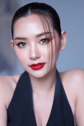 Portrait of นพรัตน์ กาวิโล