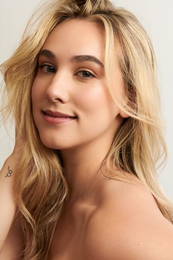 Portrait of Sarah Helbringer