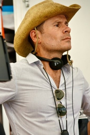 Portrait of Alex Ranarivelo