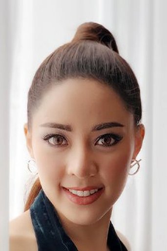 Portrait of Patcharawalai Pongpamon