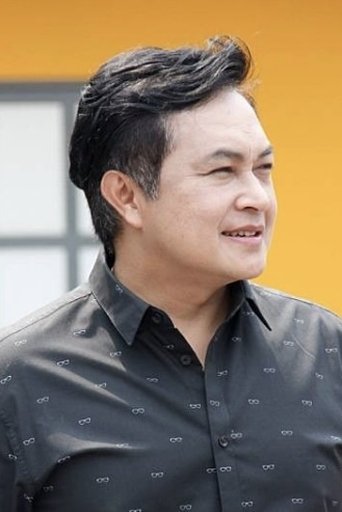 Portrait of Ron Banjongsang