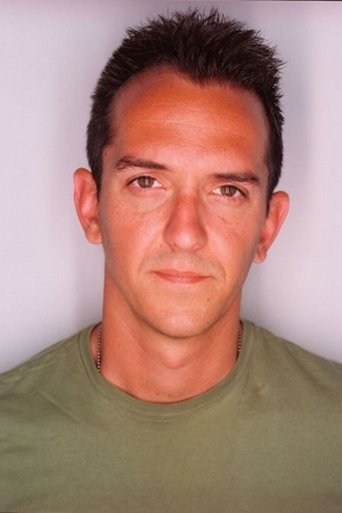 Portrait of Sean Huze