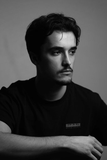 Portrait of Eliott Thoré