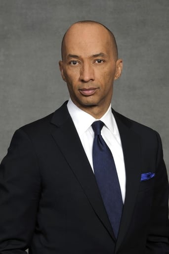 Portrait of Byron Pitts