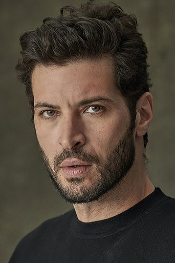 Portrait of Leandro Lima