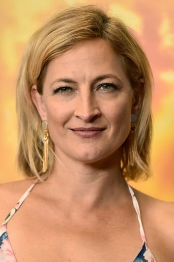 Portrait of Zoë Bell