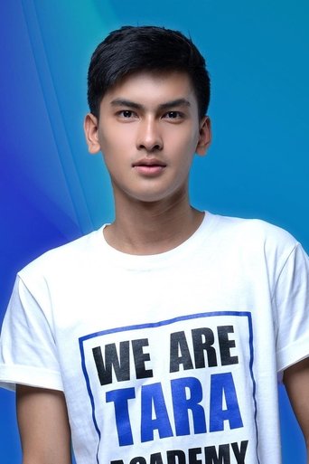 Portrait of Aey Inthavong