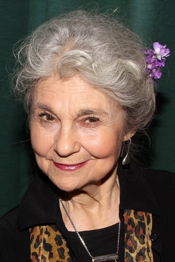 Portrait of Lynn Cohen