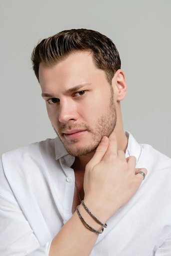 Portrait of Tolga Kandemir