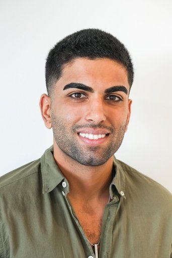 Portrait of Eliott Nazarian