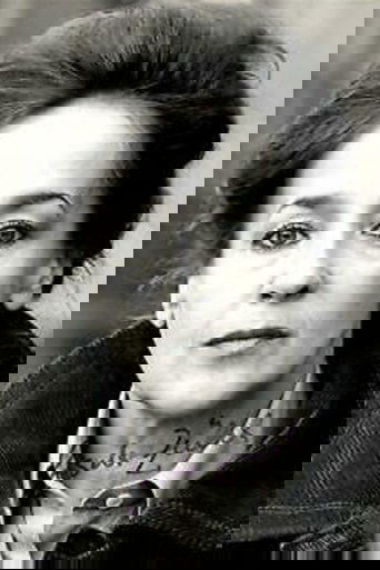 Portrait of Gisela Hoeter