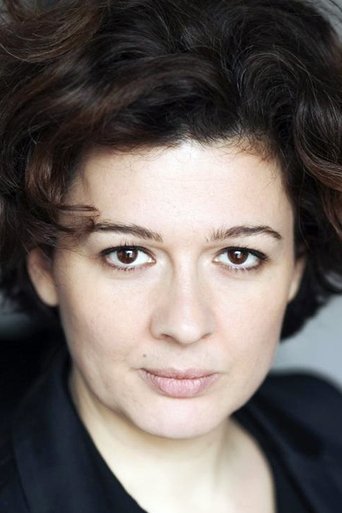 Portrait of Heidi Becker-Babel