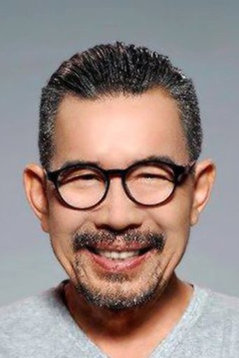 Portrait of Charat Fuengarom